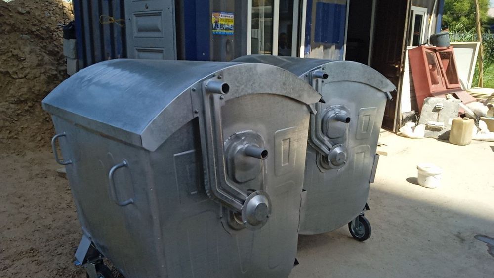 Оцинкованный мусорный контейнер 1100 литров