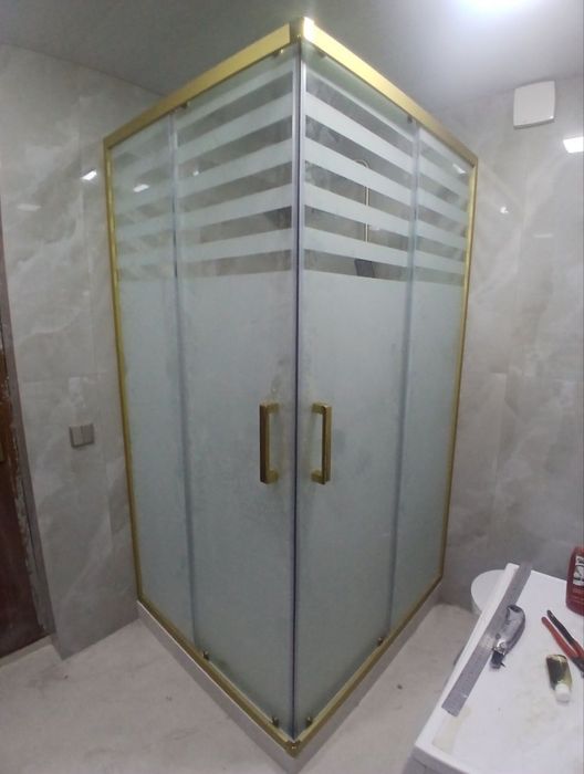 Стеклянные душевые перегородки. Душевая кабина. Dushavoy kabina