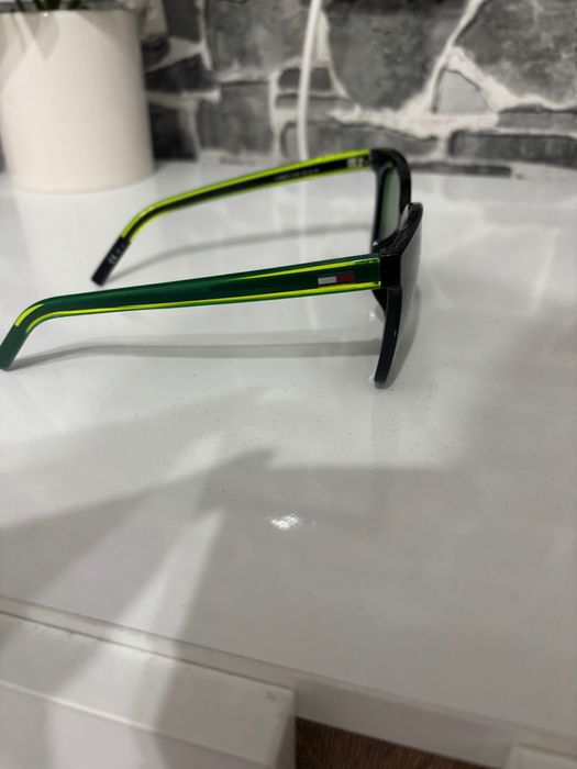 Слънчеви очила Tommy Hilfiger