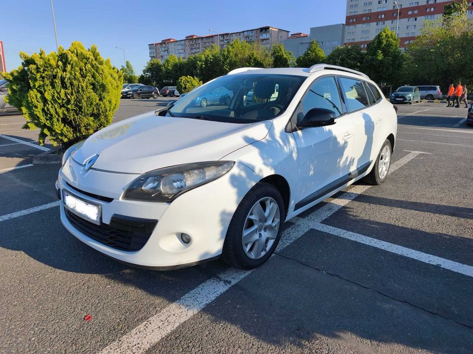 Vând Renault Megane break, 1.5dci, bine întreținut - 4499 euro