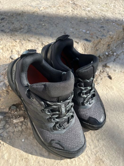 Кроссовки Adidas Terrex