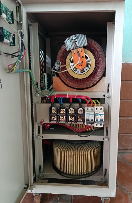 Andeli 30 KVA стабилизатор