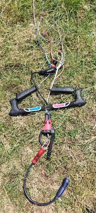 Детски кайт Ozone Uno 4 с бар.