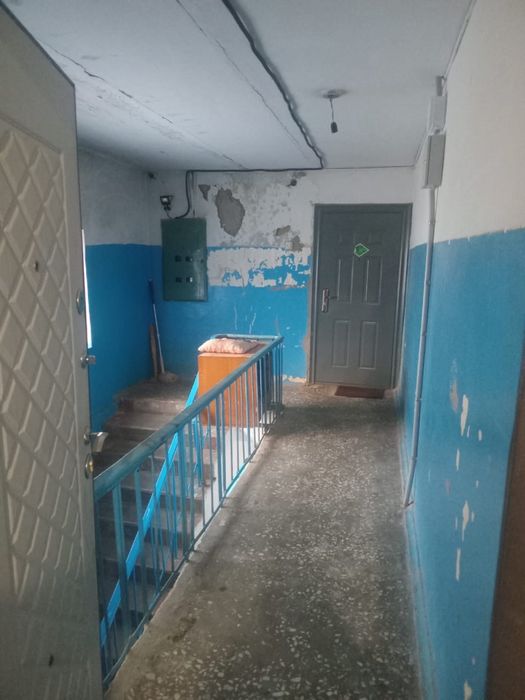 Продам квартиру 3 комнатную