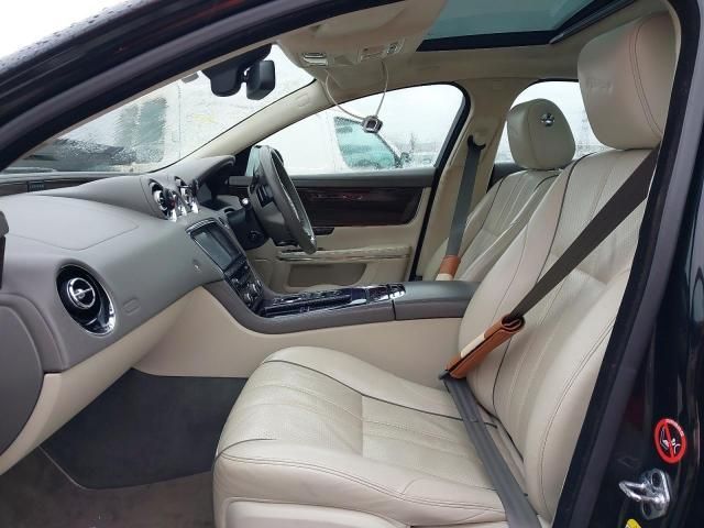 Dezmembrez Jaguar XJ X351 [2009 - 2015] Sedan 4-usi 3.0 AT LWB (275 h