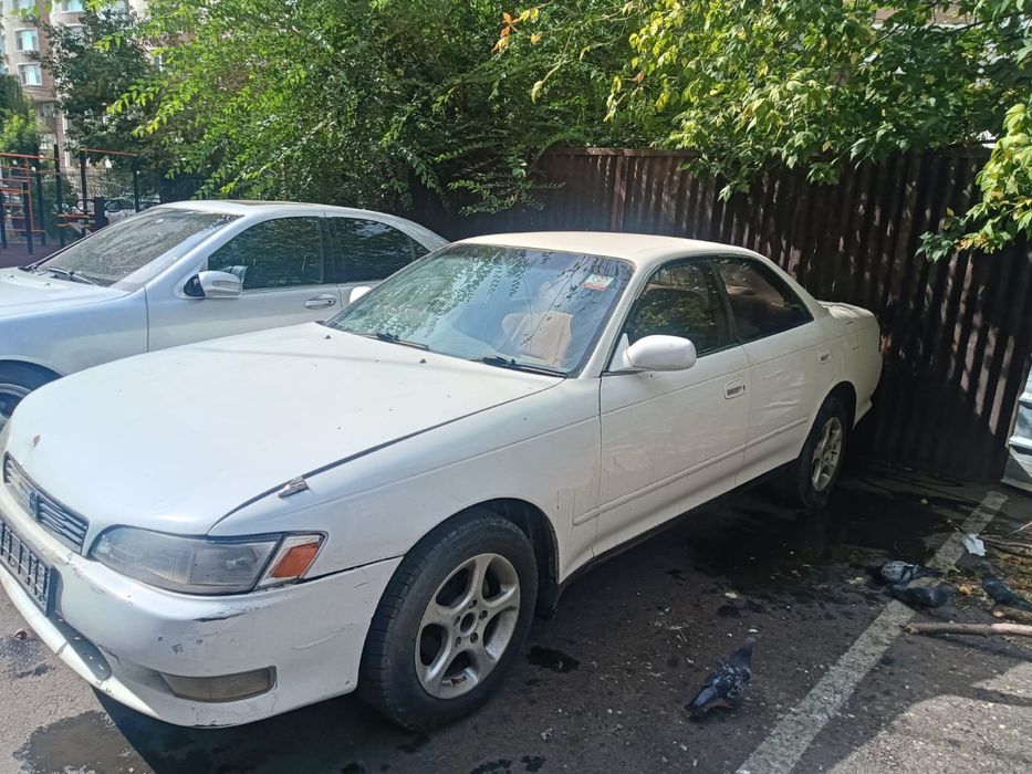 Toyota mark 2 машина