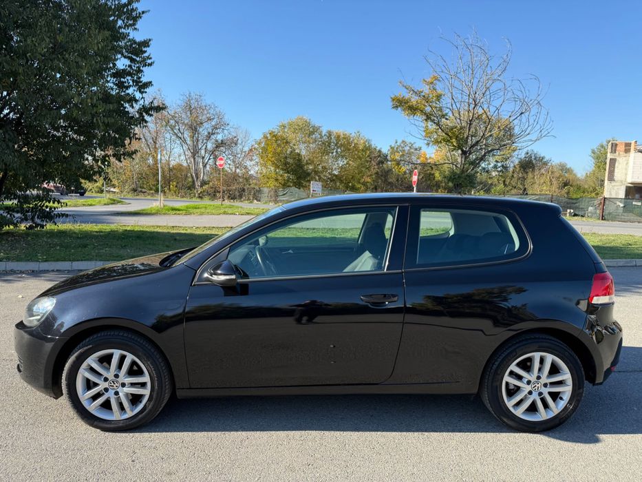 VW Golf 6 143000км.