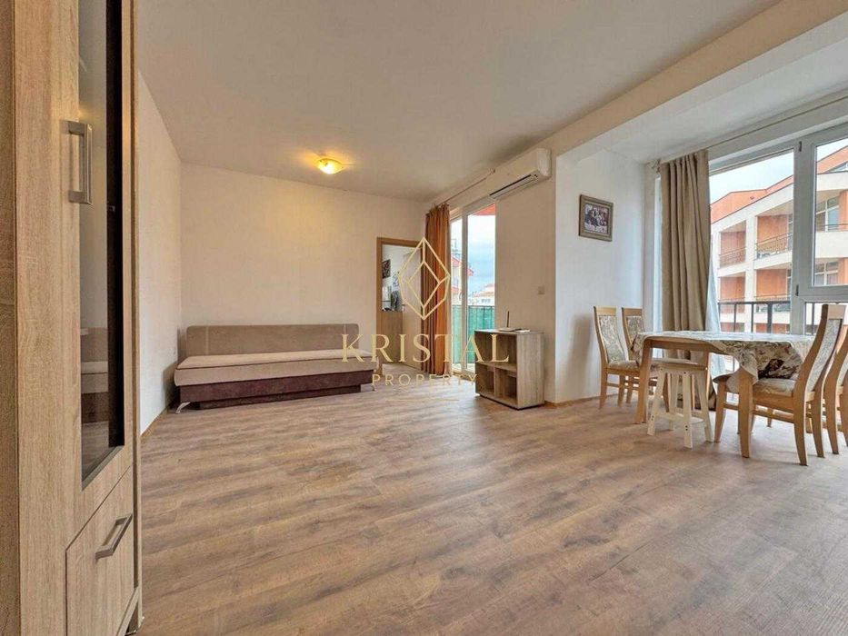 Продава се Двустаен апартамент в к.к. Слънчев бряг - 55 кв.м за 700 €/кв.м - Снимка #1