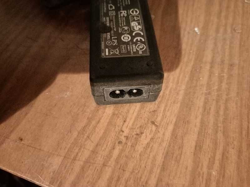 Продам блок питания "Fujitsu FSP036-RAC".