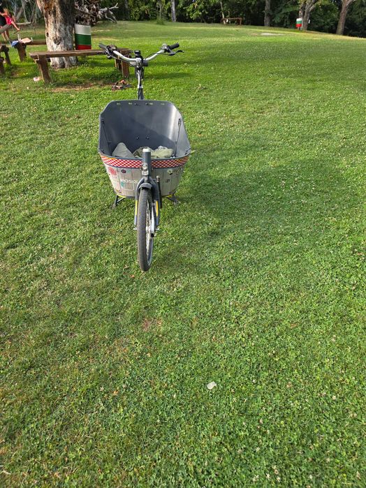 Cargo bicycle товарно колело