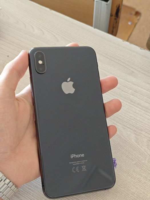 iPhone Xs Max чёрный