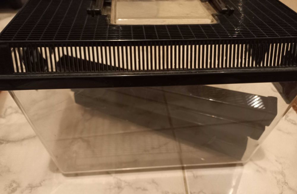 Exo Terra Кутия за съхранение на щурци L