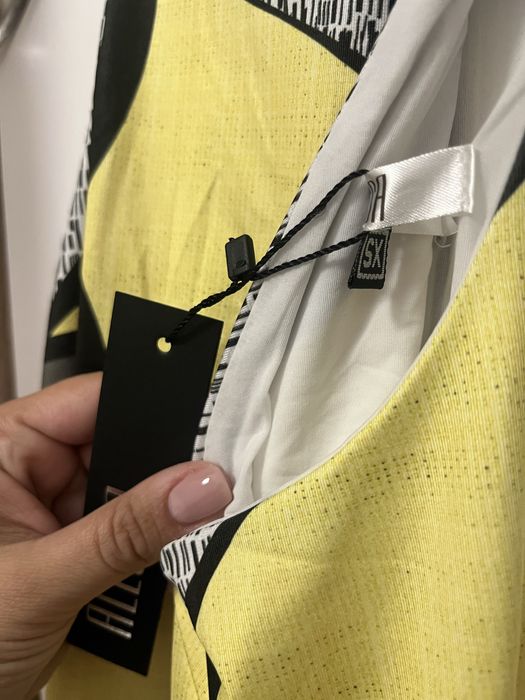 Mon Cher , Alessa пола и потник