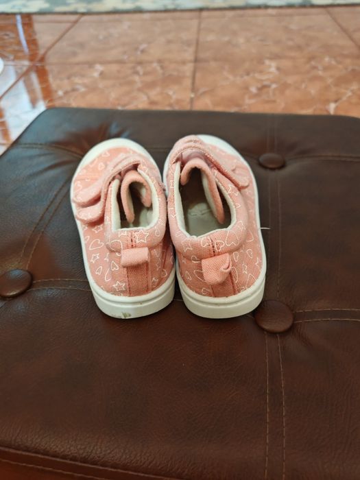 Adidași cu protecție nr 27