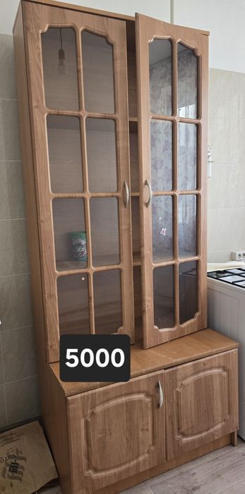 Продам диван и зеркало