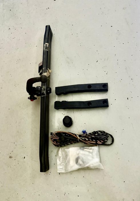 Фаркоп для мерседес 210