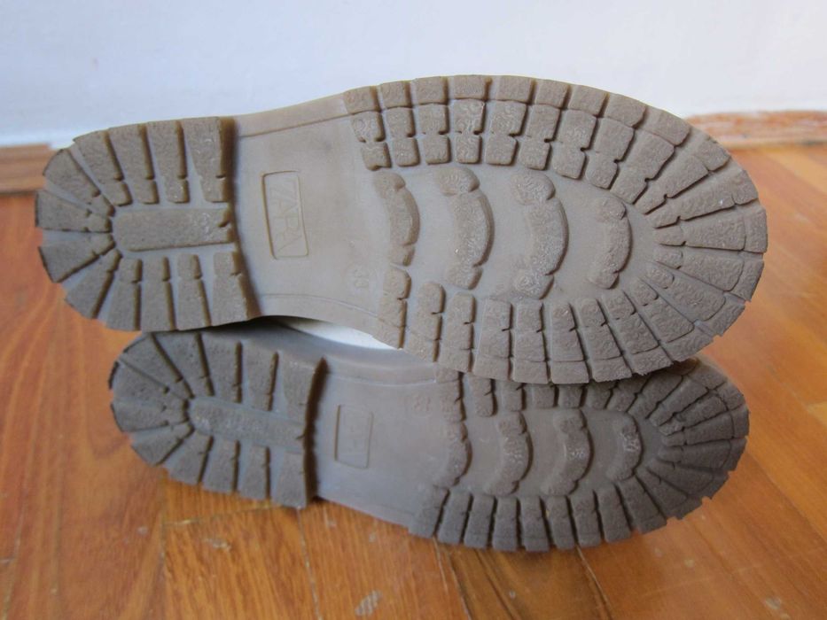 Pantofi eleganți/mocasini ca NOI Zara 33 20,9cm | copii/băiat | piele întoarsă cusuți șireturi