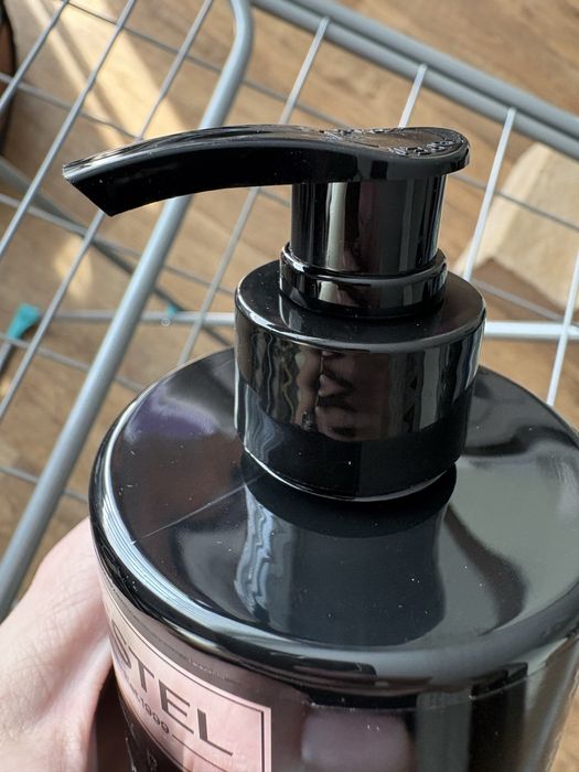 Продам подарочный набор для волос