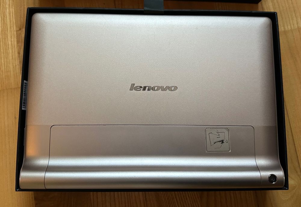 Tableta Lenovo IdeaTab B8080-H, Quad-Core 1.60GHz, 10", 2GB RAM, 16GB