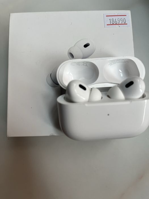 Наушники APPLE AirPods PRO2