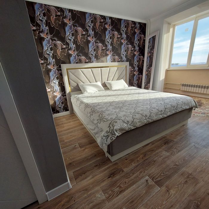 Продам квартиру 4 комнатную