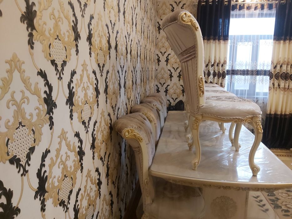 Стол стул сотилади,