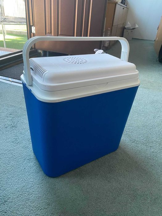 Lada frigorifica 22 L, 12V, 2 elementi de racire