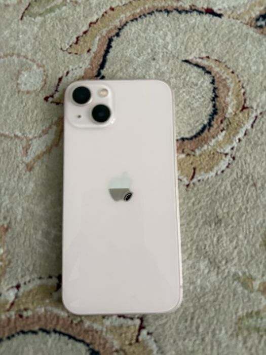 Продается айфон 13 срочно