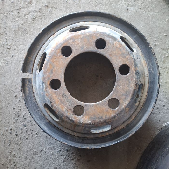 Diska isuzu   kamerli xolati yaxshi