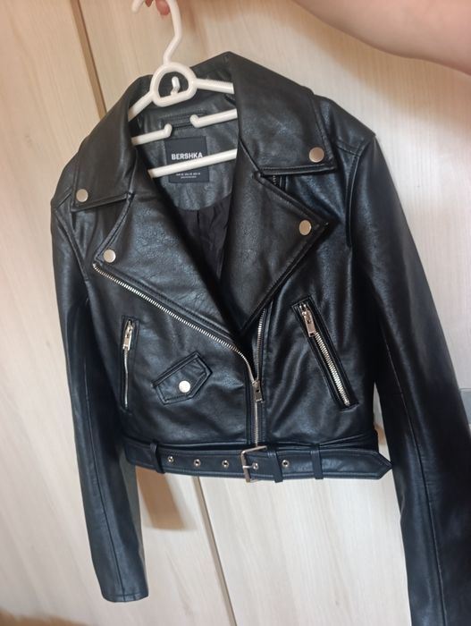 Байкърско кожено яке BERSHKA