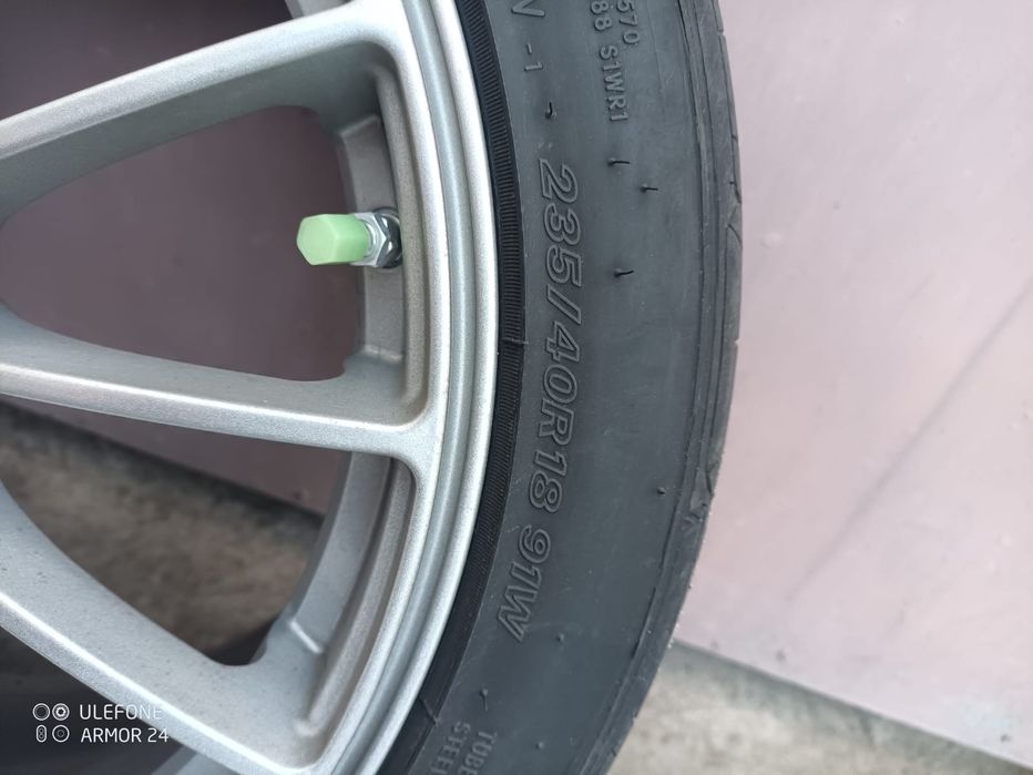 Продам диски с резиной