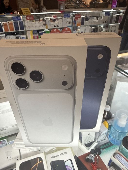 Iphone 17 pro max 256 EAC белый синий