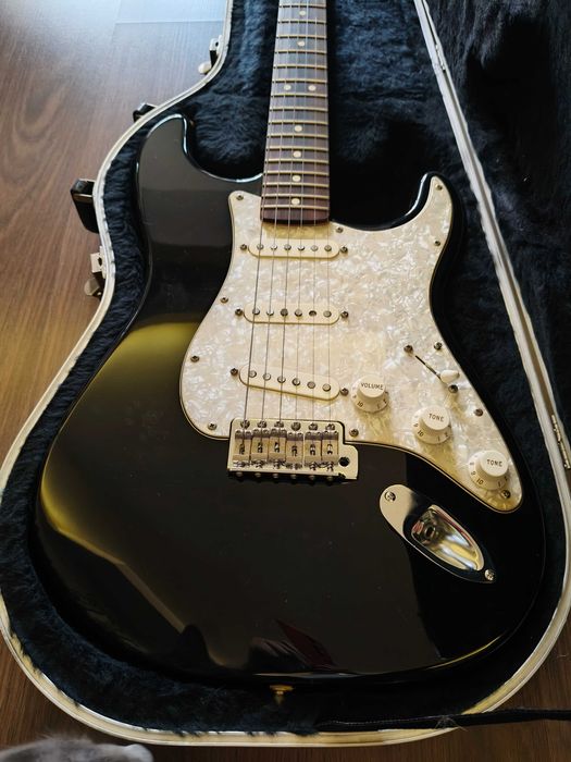 Chitara electrica Fender Stratocaster Powerhouse