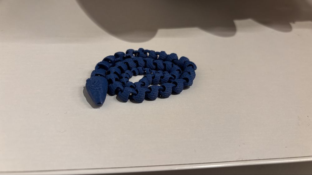 3D принтирана змия