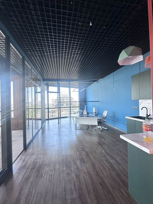 Сдаётся в аренду офис в элитном новостройке Piramit Tower ул Бабура
