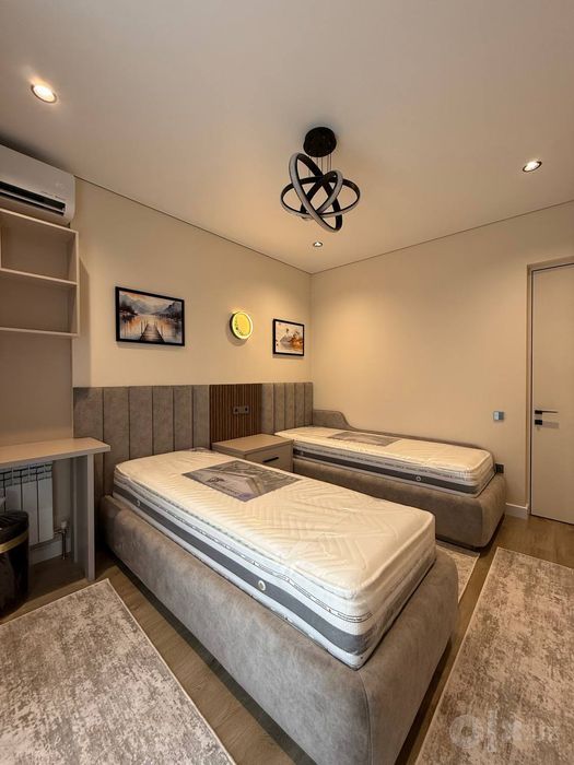 4-комнатная квартира в новостройке, 126 м², 10/12 этаж