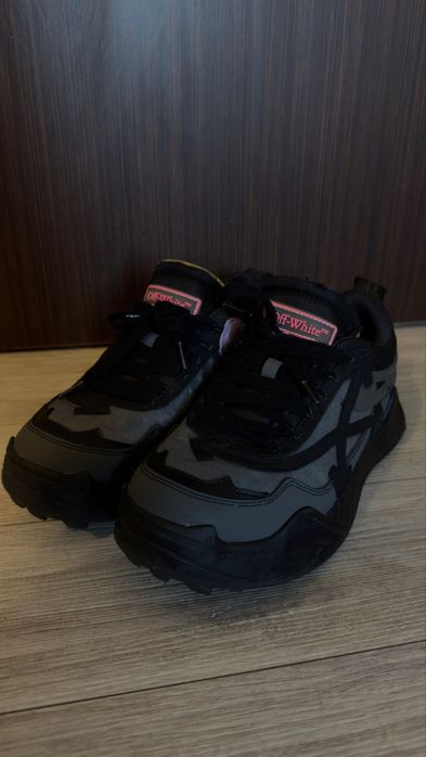 Off White ODSY 1000