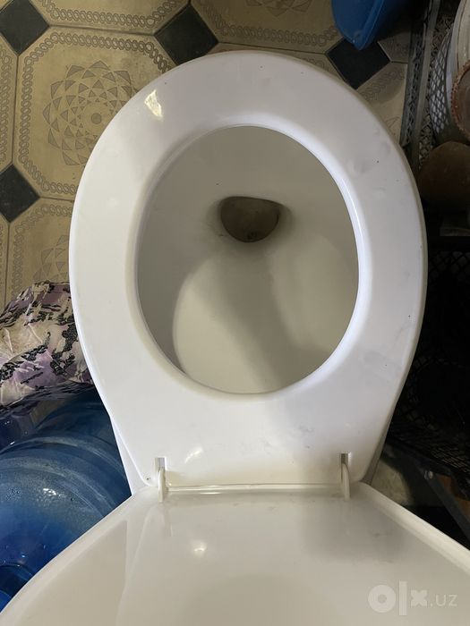 Унитаз, ишлатилмаган
