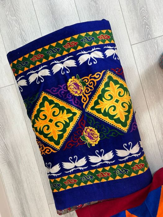 Жер стол посуда арендага беріледі