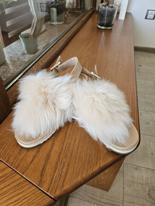 Сандали UGG, естествена кожа