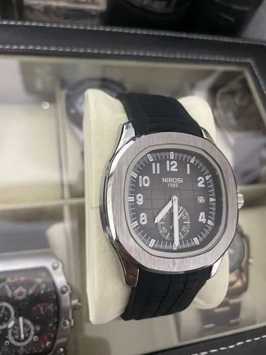 Луксозен часовник стил PATEK PHILIPPE NAUTILUS  висок клас