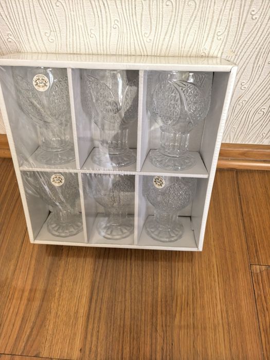 Вазы 6 персон для дома