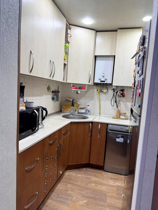 Срочно продаётся квартира в р-не Мирабад, Саракулька,ор-р парк Фуркат