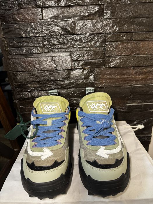 Vand Off-White Odsy-1000
