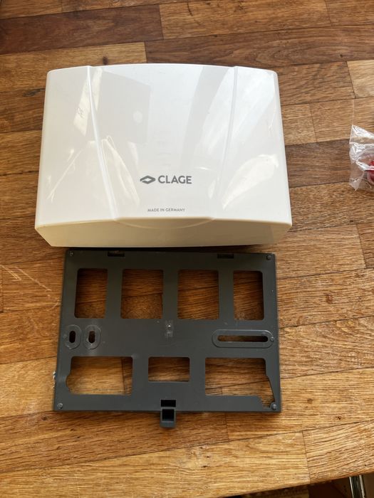 Проточен бойлер clage MBH4