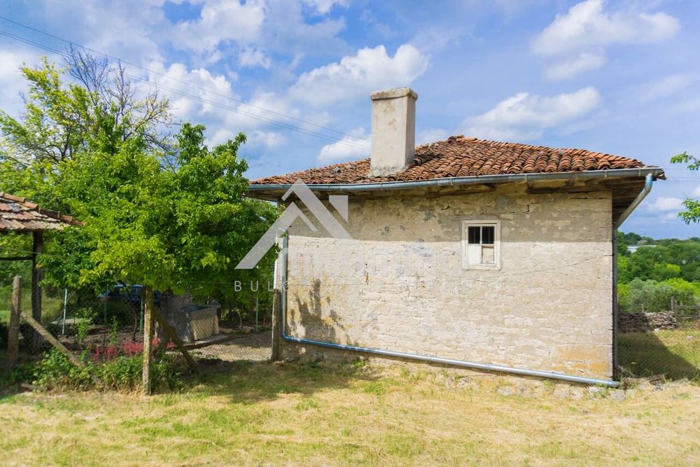 Продава се Къща в с. Водица, Област Варна - 170 кв.м за 222 €/кв.м - Снимка #2