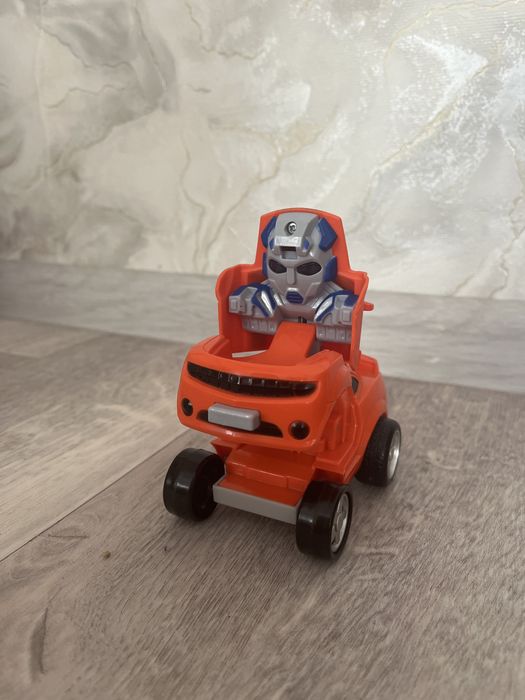 Продам машинки многофункциональные