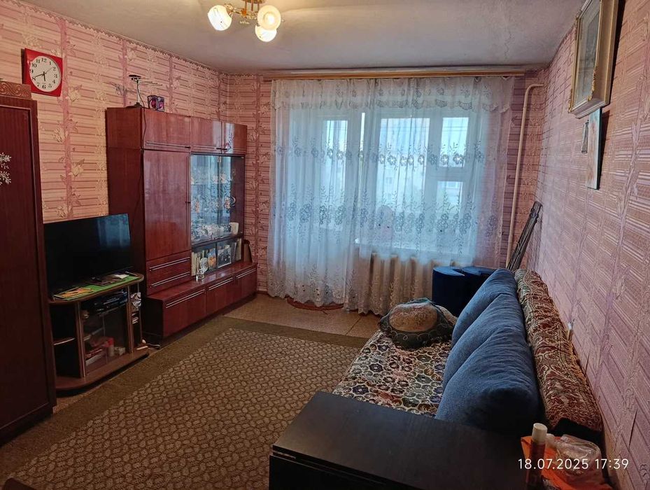 Продам 2 комн новой планировки