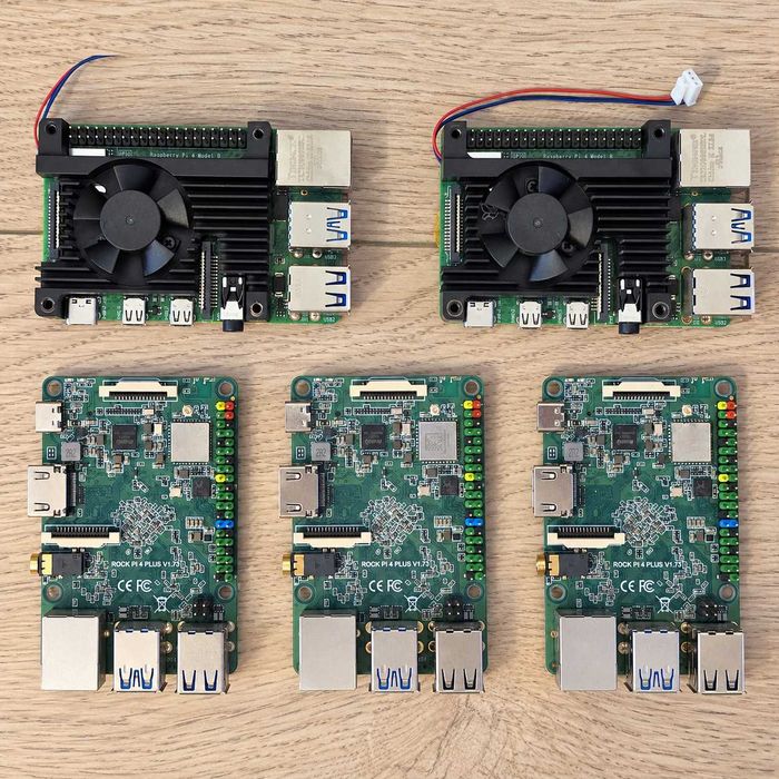 ROCK Pi 4 Plus 2GB / Raspberry Pi 4 Model B 4GB – Linux, Docker, Server