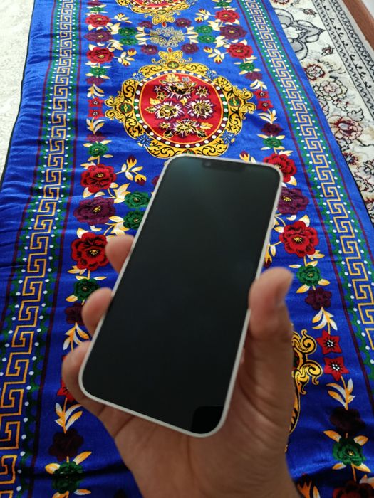 Iphone 14.  idiyal